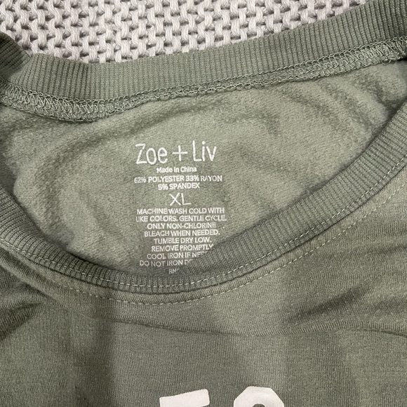 LIKE NEW Positive Pullover Sweatshirt with Soft Lining - Picture 2 of 2
